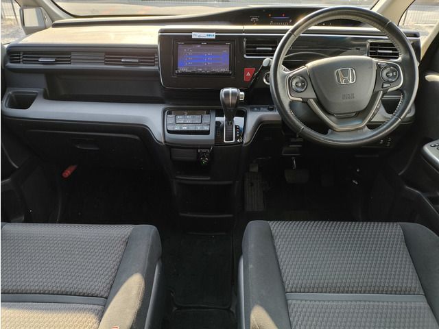 HONDA STEPWAGON SPADA 2015