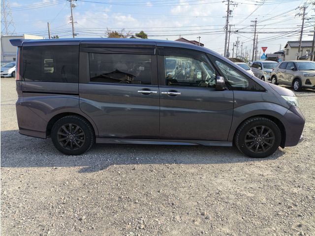HONDA STEPWAGON SPADA 2015