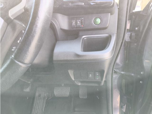 HONDA STEPWAGON SPADA 2015