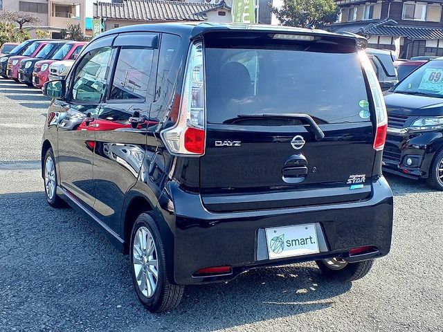 NISSAN DAYZ 2013
