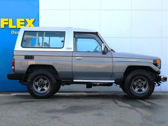 TOYOTA LANDCRUISER van 1999