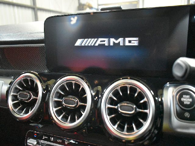 MERCEDES BENZ MERCEDES AMG GLB class 2022