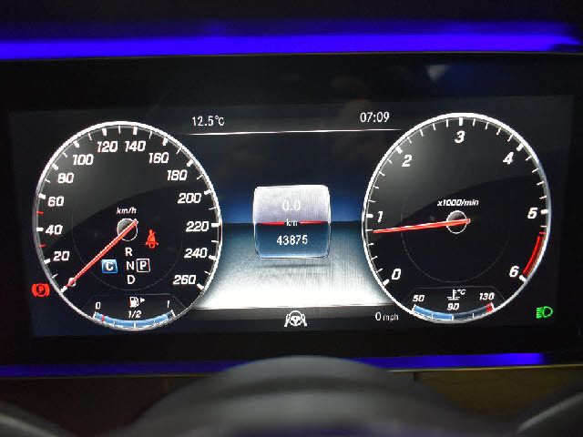 MERCEDES BENZ MERCEDES BENZ E class sedan 2017