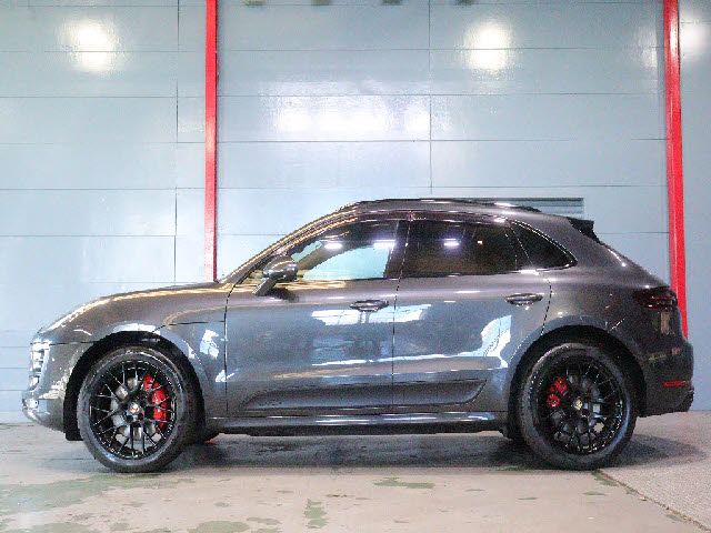 PORSCHE PORSCHE Macan 2017