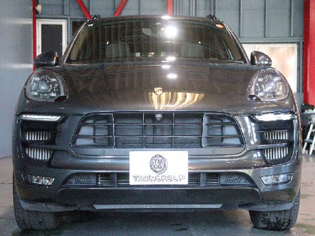 PORSCHE PORSCHE Macan 2017