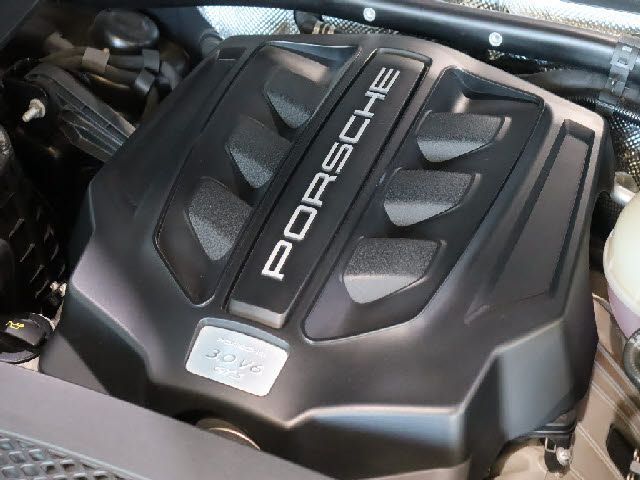 PORSCHE PORSCHE Macan 2017