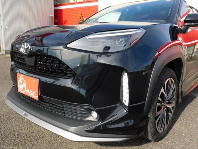 TOYOTA YARIS CROSS 2021