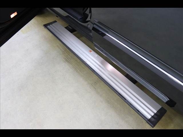 MITSUBISHI DELICA D:5 4WD 2024