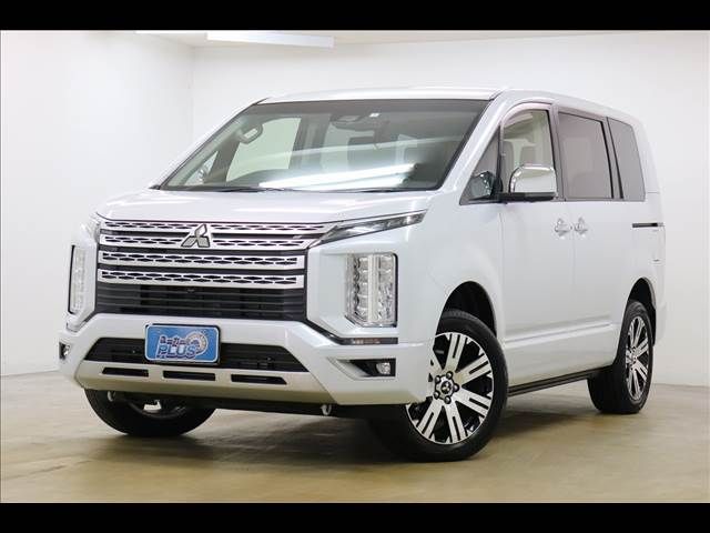 MITSUBISHI DELICA D:5 4WD 2024