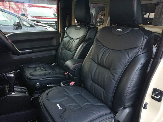 SUZUKI JIMNY 4WD 2025