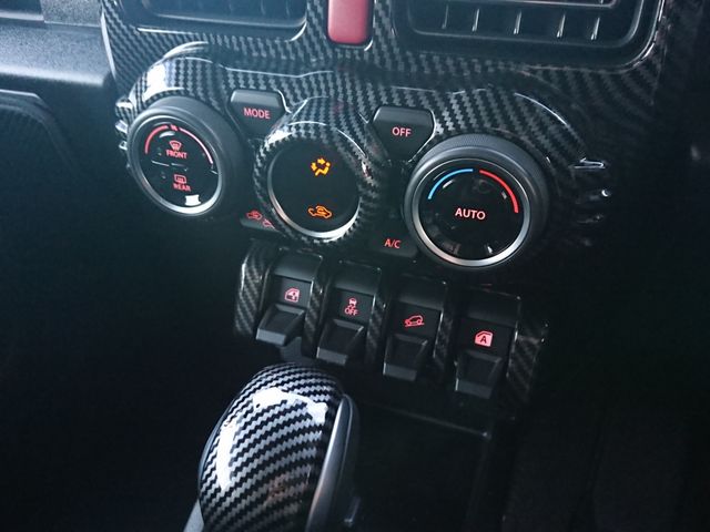 SUZUKI JIMNY 4WD 2025