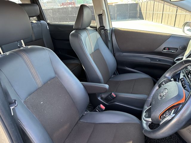 TOYOTA SIENTA HYBRID 2020