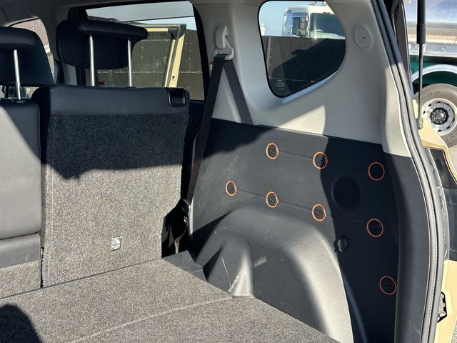 TOYOTA SIENTA HYBRID 2020