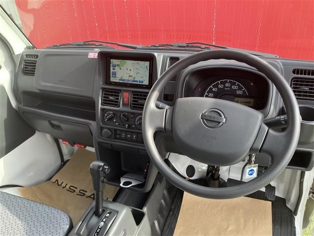 NISSAN NT100 CLIPPER 2024