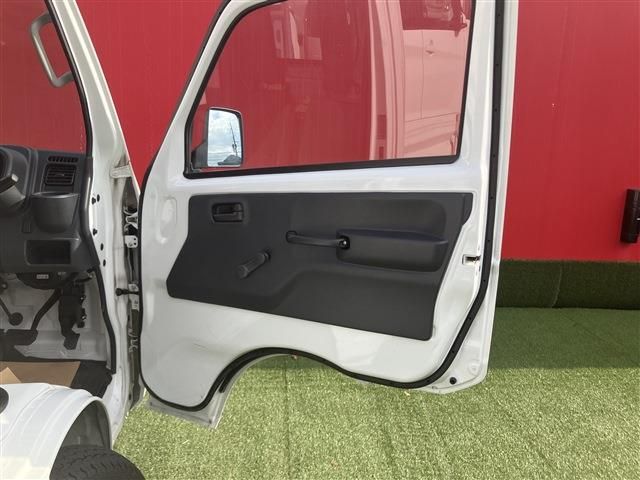 NISSAN NT100 CLIPPER 2024