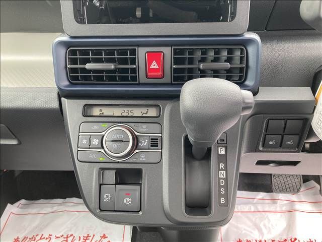 DAIHATSU TANTO 2025