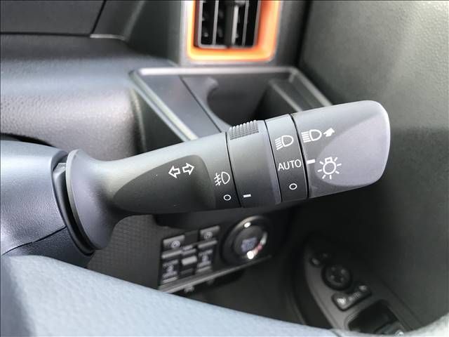 DAIHATSU TANTO FAN CROSS 2025