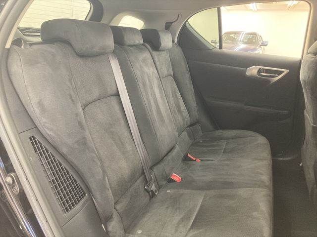 TOYOTA LEXUS CT200h 2011