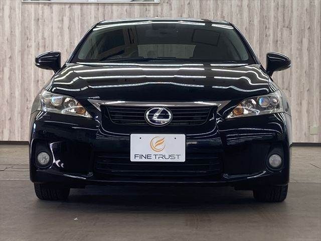 TOYOTA LEXUS CT200h 2011