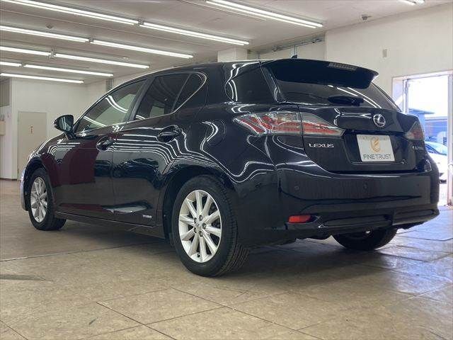 TOYOTA LEXUS CT200h 2011