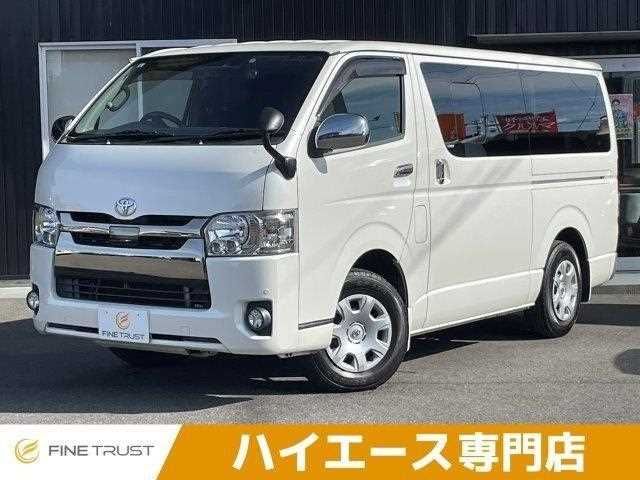 TOYOTA HIACE van 2WD 2018