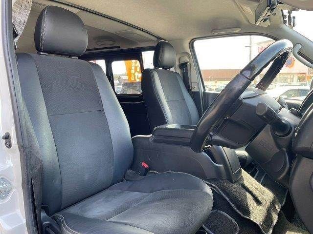 TOYOTA HIACE van 2WD 2018