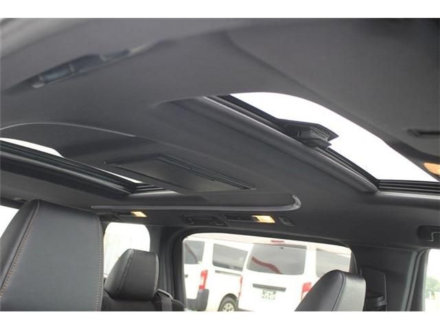 TOYOTA VELLFIRE 2020