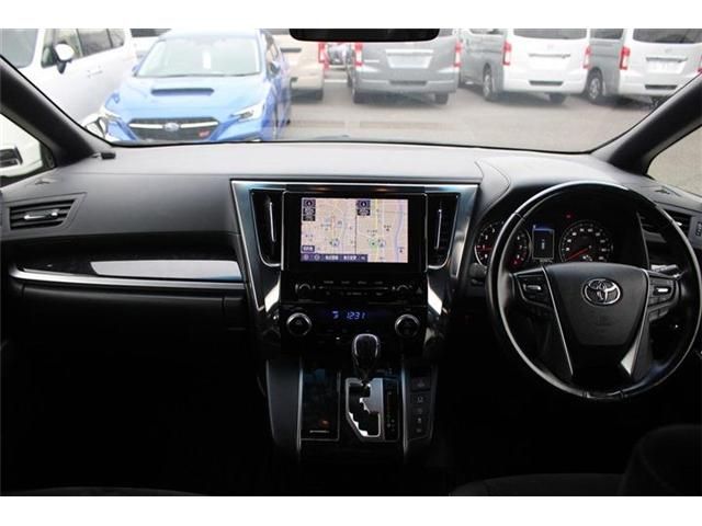 TOYOTA VELLFIRE 2020