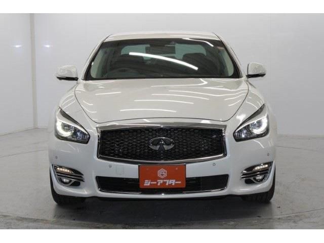 NISSAN FUGA HYBRID 2016