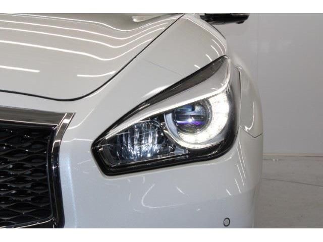 NISSAN FUGA HYBRID 2016