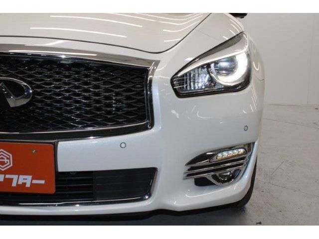 NISSAN FUGA HYBRID 2016