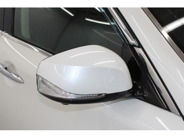 NISSAN FUGA HYBRID 2016