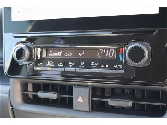 TOYOTA SIENTA HYBRID 2023