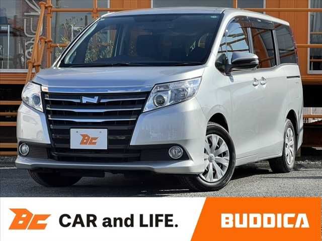 TOYOTA NOAH 2016
