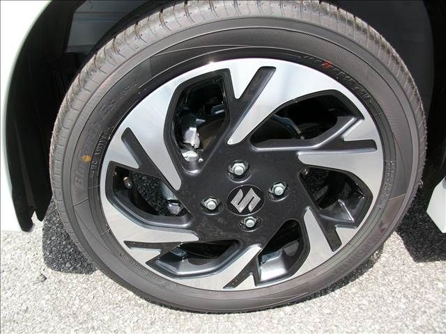 SUZUKI Spacia custom 2025