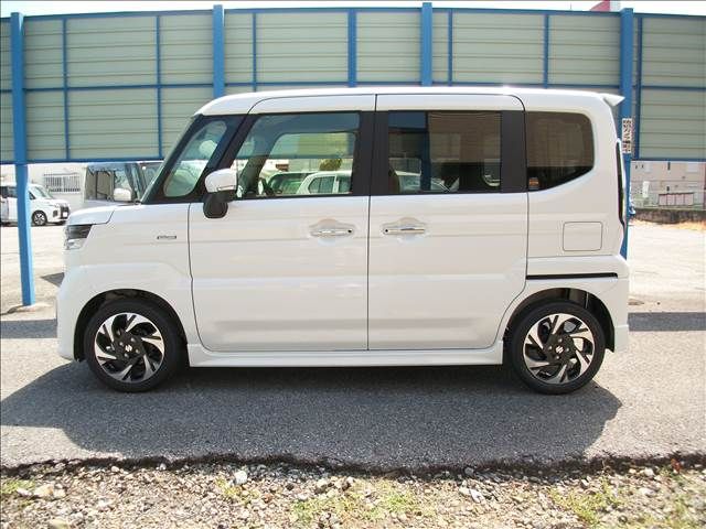 SUZUKI Spacia custom 2025