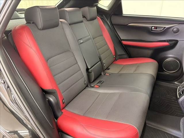 TOYOTA LEXUS NX300h 2018