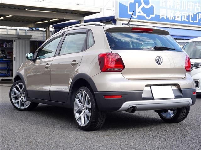 VOLKSWAGEN VOLKSWAGEN CROSS POLO 2017