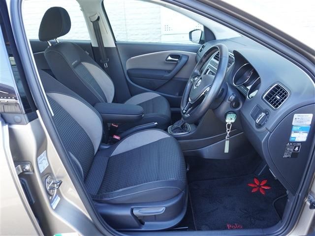 VOLKSWAGEN VOLKSWAGEN CROSS POLO 2017