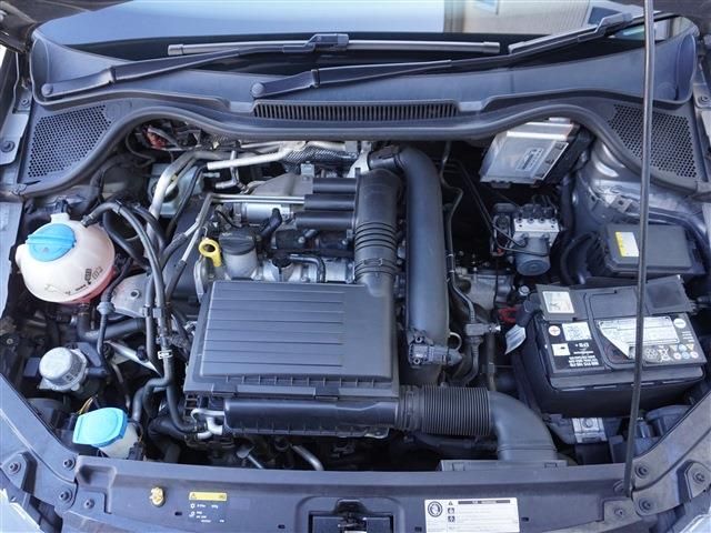 VOLKSWAGEN VOLKSWAGEN CROSS POLO 2017