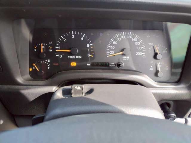 JEEP JEEP CHEROKEE 1998