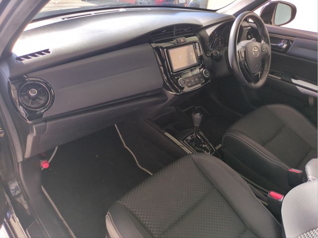 TOYOTA COROLLA FIELDER HYBRID 2015