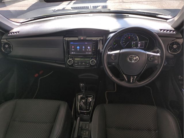 TOYOTA COROLLA FIELDER HYBRID 2015