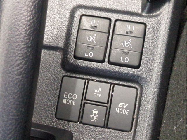 TOYOTA COROLLA FIELDER HYBRID 2015