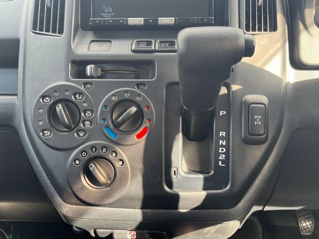 TOYOTA TOWNACE van 4WD 2023