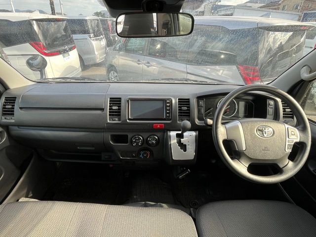 TOYOTA HIACE van 1.25t 2WD 2020