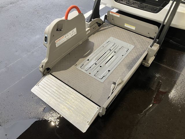 NISSAN NV350 CARAVAN 4WD 2020