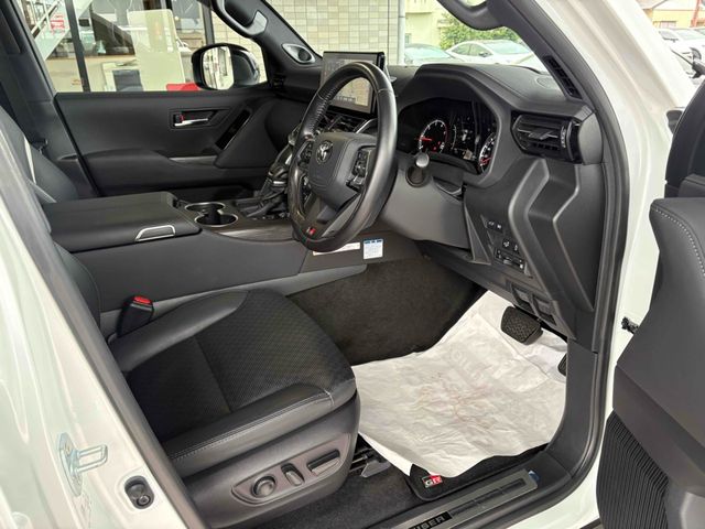 TOYOTA LANDCRUISER wagon 2023