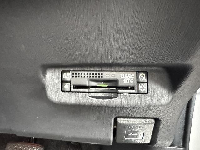 TOYOTA PRIUS PHV 2013