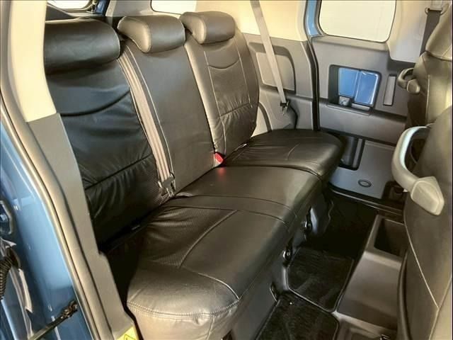 TOYOTA FJ CRUISER 4WD 2013